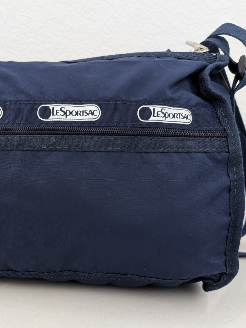 LeSportsac RARE VTG NWT 80s Deluxe Shoulder Satchel Navy 7513 Made in USA - Picture 2 of 16